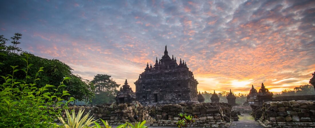 Luxurious Experiences: Exploring Java and Bali